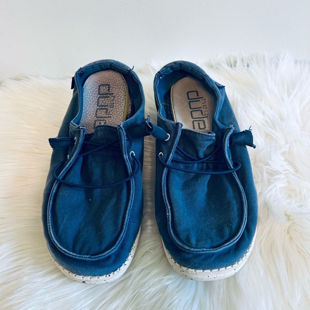Hey Dude Wendy Navy Shoes! - Picture 2 of 5